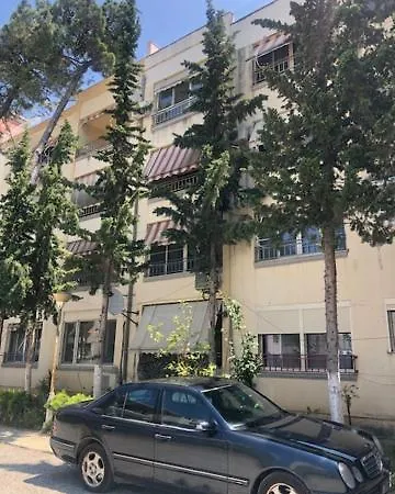 Lili's House Golem, Durres 아파트 골렘